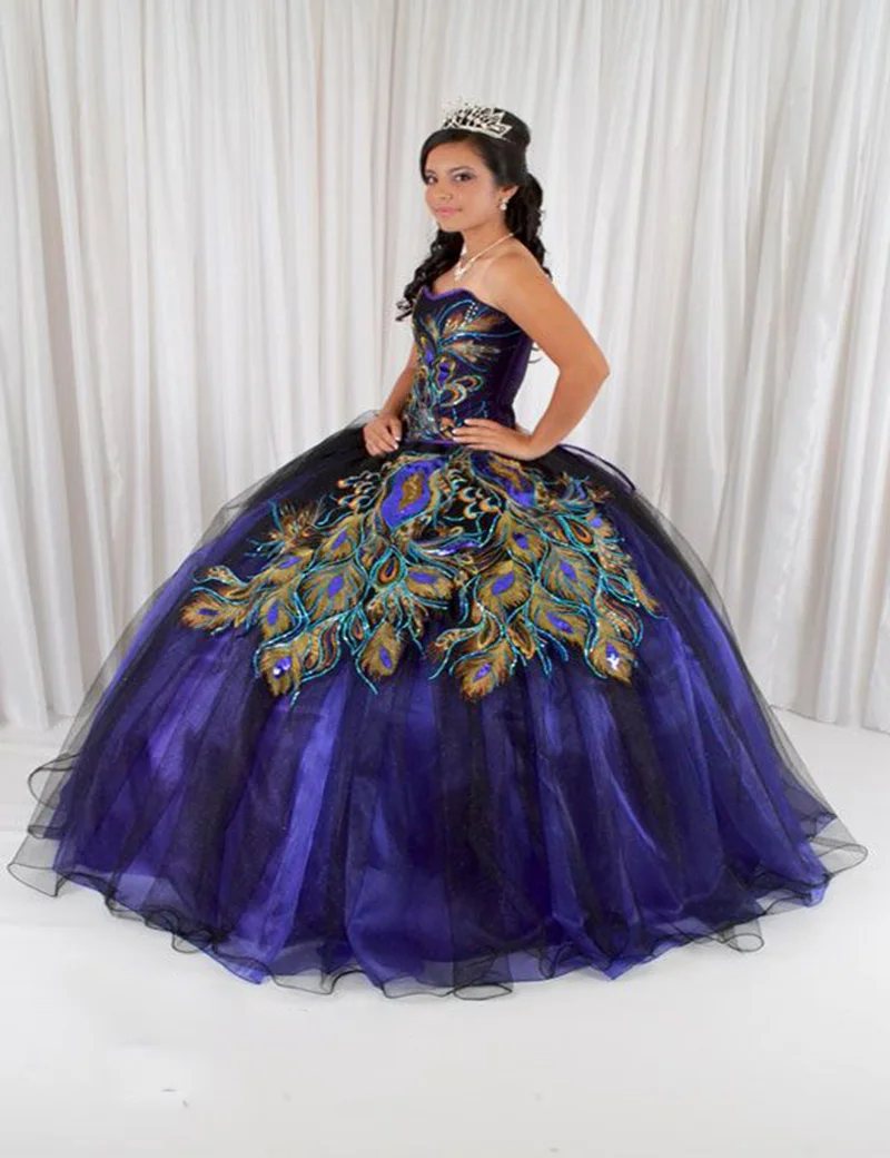 2017 Beautiful Peacock Embroidery Quinceanera Dresses Sweetheart