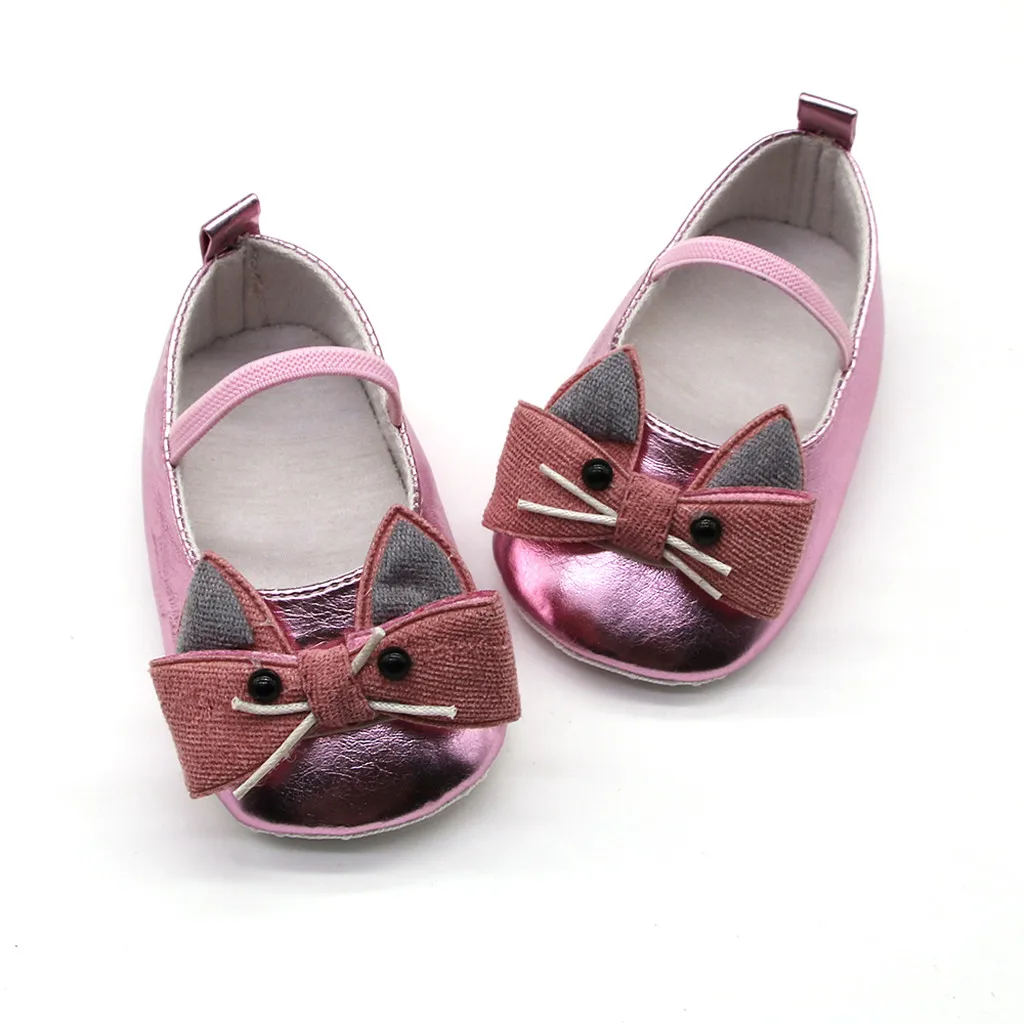 Кожаная обувь для новорожденных девочек с котенком тонкие туфли на мягкой подошве детские туфли для принцессы мягкая подошва для малышей Нескользящая детская обувь 11