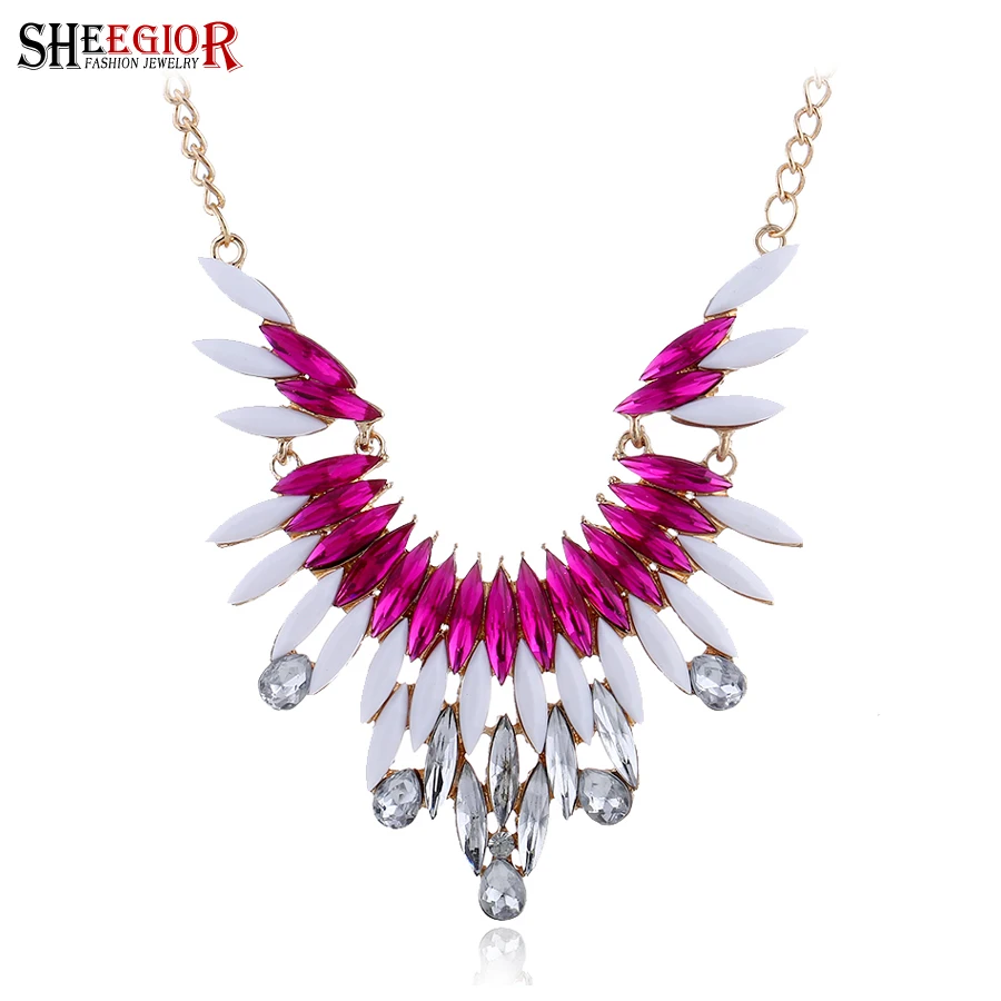Pink Crystal Sweater Necklace Women Accessories Fashion Jewelry Lovely Rhinestone Pendants Choker Gold Chain Long Necklaces Gift |