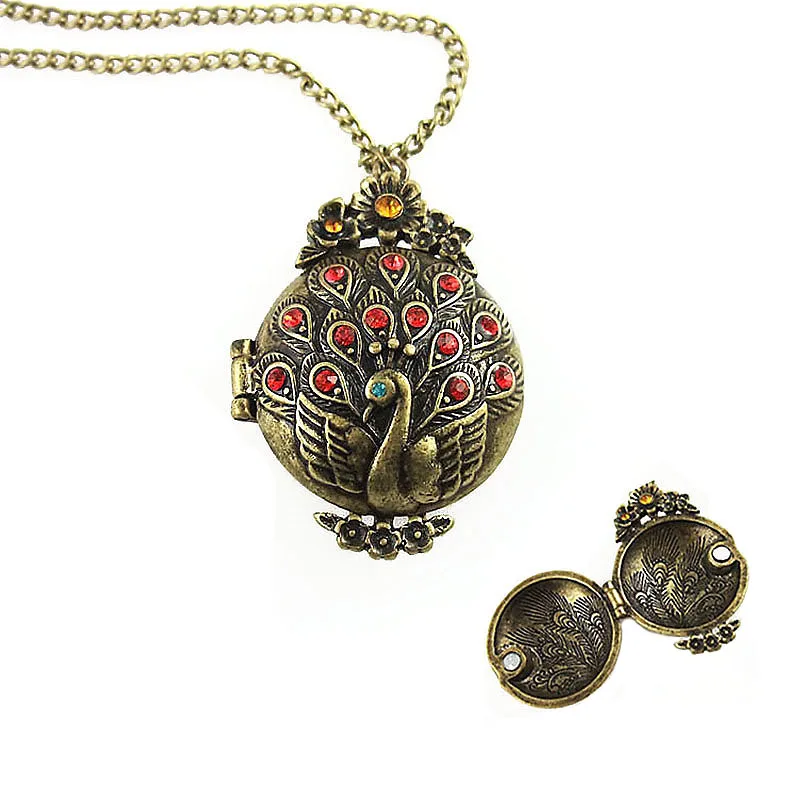 Ethic Emgraved Peacock Flower Multicolored Rhinestone Photo Locket Art