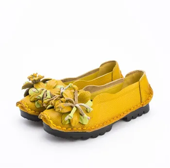 

Womens Flat Shoes Flowers Loafers Genuine Leather Moccasins Luxury Slip-On Round Toe 2018 New Fashion Big Size Free Shipping