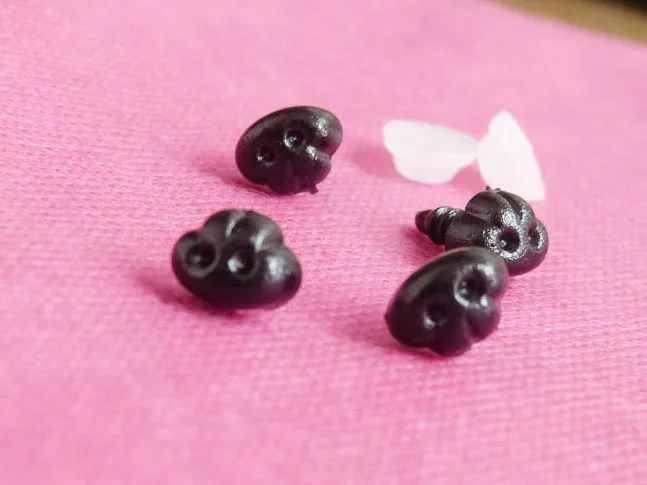 

100pcs-7x10mm tiny black toy nose animal dog nose with hard washer for diy plush doll findings
