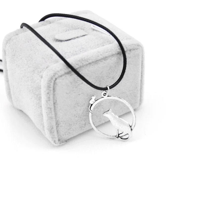 Moda Bonito Gatos ratinho Corda Pingente Colares Pingentes de Prata Do Vintage PU Corda De Couro Cadeia de Jóias para As Mulheres Presente