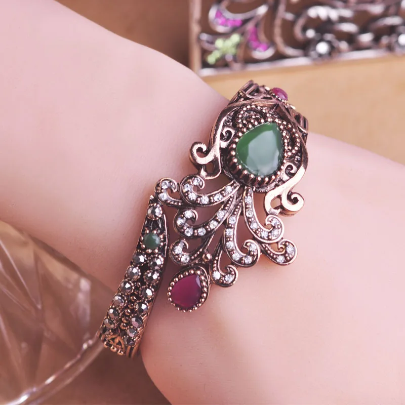 

Blucome Vintage Turkish Style Resin Crystals Flower Shape Wide Bracelet Bangles Women Banquet Party Ceremony Hand Accessories