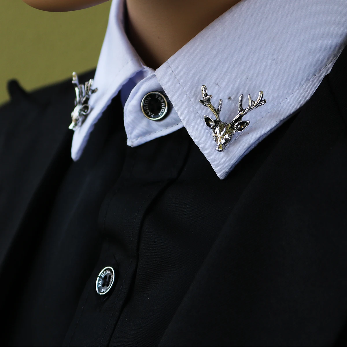 Deer Deer Collar Brooch Clip Classic Deer Head Suit Brooch Pin Men's And Women's Shirt Collar Decorative Buckle Collar Clip