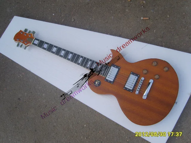 Необычная упаковка пончиков. Футболки мужские с путиным. Can be customized. Gibson les paul baritone. Упаковка для пончиков.