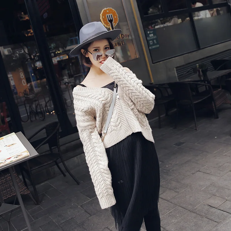 

2019 New European Station Coffee Shoulder Short Knitted Cardigan Sweater Cardigans V-Neck Fashion Women Sweater