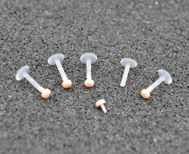 

Free shippment LOT50pcs Labret/Lip RETAINERS HIDE PIERCING CLEAR Lip Bar RING STUD Gauges16gx8MM Push In