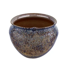 Садовые горшки и кадки