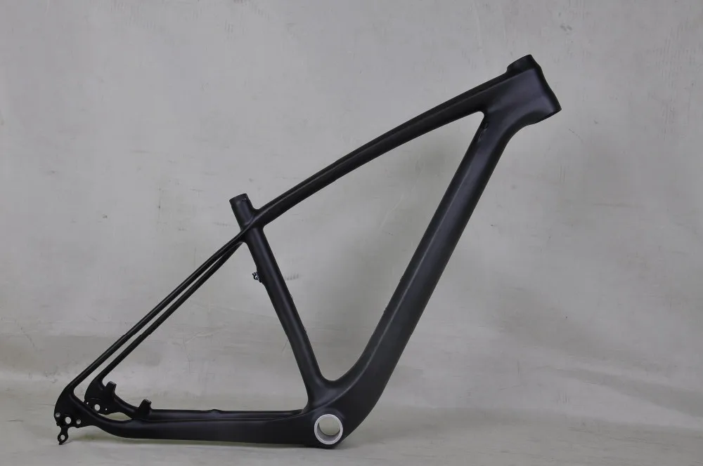 Discount 2019 NEW WINICE BRAND 29ER FULL CARBON MOUNTAIN FRAME M01 29 INCH FULL CARBON MTB BICYCLE FRAME THRU AXLE 142MM MOUNTAIN BIKE 4