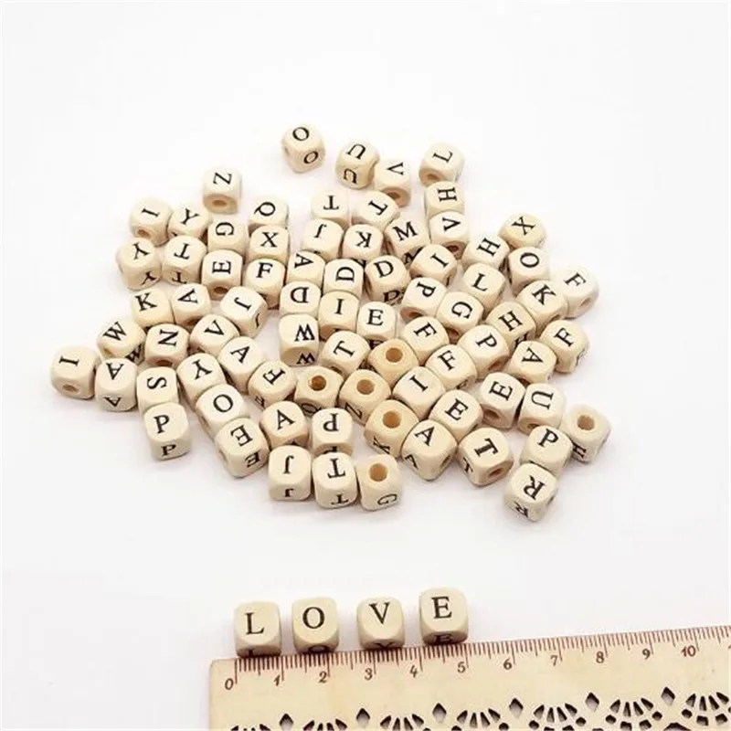10 мм натуральный деревянный алфавит бусины буквы бусины для проставка для браслетов детские гладкие украшения прорезыватель для зубов пустышка DIY A-Z 100 шт