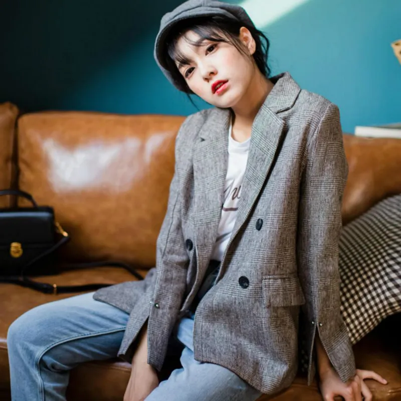 

autumn and winter new style retro personality British lattice Slim was thin double breasted cuffs split small suit female coat