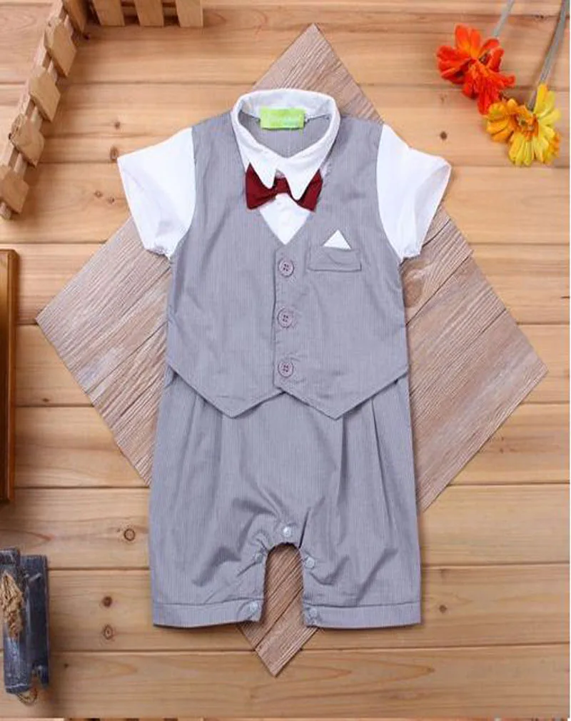 2017 Infantil baby clothes cotton boy one piece Romper Newborn bebe gentleman junpsuit Body suit white recem nascido DY028B