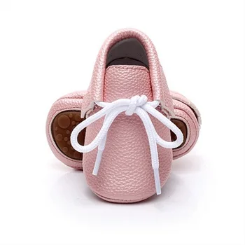 

2020 Spring New Pink candy colors Hard sole Newborn shoes lace-up brand Pu leather baby shoes girls fringe baby moccasins shoes