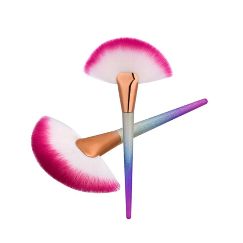 Single makeup brush 1