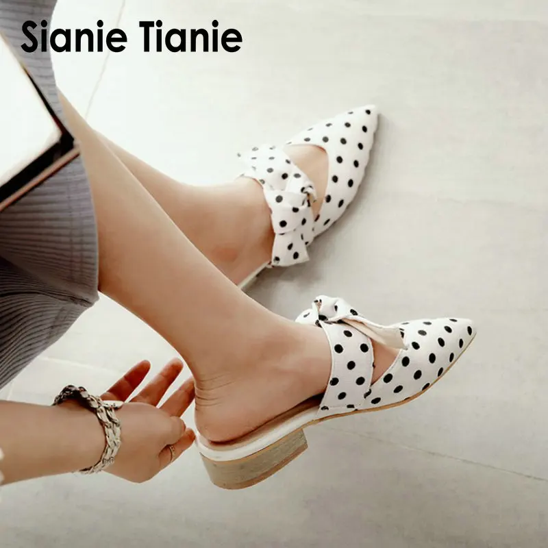 

Sianie Tianie 2019 summer square low heels pointed toe polka dot pattern sweet cute woman slippers girls slides sandals mules