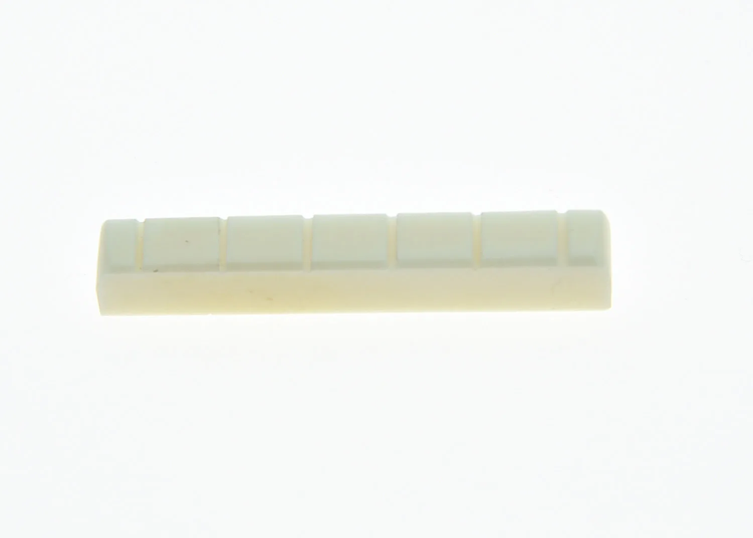 

KAISH 52mm Pure Bone Nut Slotted Guitar Bone Nut for Classical Guitars 52x6x8.5/9