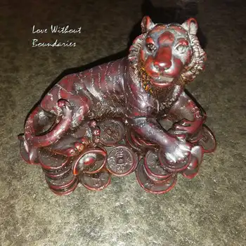 

Sculpture Tiger, Rich tiger, make a fortune, Home decorations, size: 11.5cm x 7.5cm x 8cm, weight 400 gram