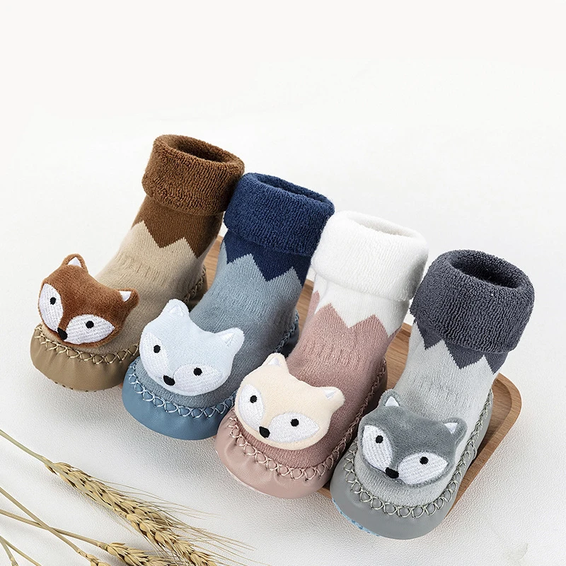 Носки-тапочки для малышей, осенне-зимние хлопковые утепленные носки для малышей 0-1-3 лет, нескользящие носки-тапочки с мягкой подошвой для детей