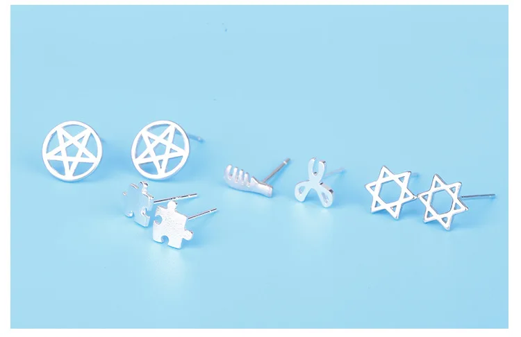 4582247704_717013591