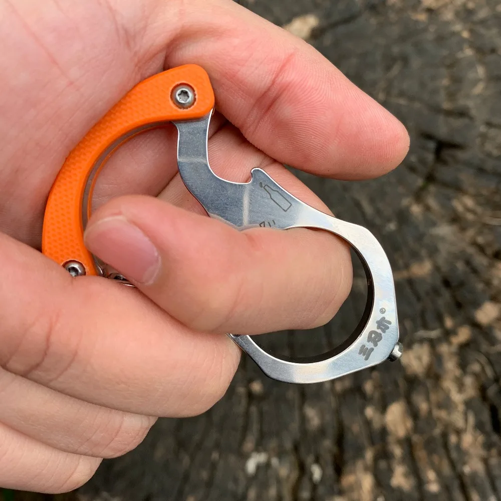 Sanrenmu SK045 multi-functional key chain/ring/buckle edc multi tools outdoor camping survival tools car rescue glass breaker Sanrenmu SK045 multi-functional key chain/ring/buckle edc multi tools outdoor camping survival tools car rescue glass breaker