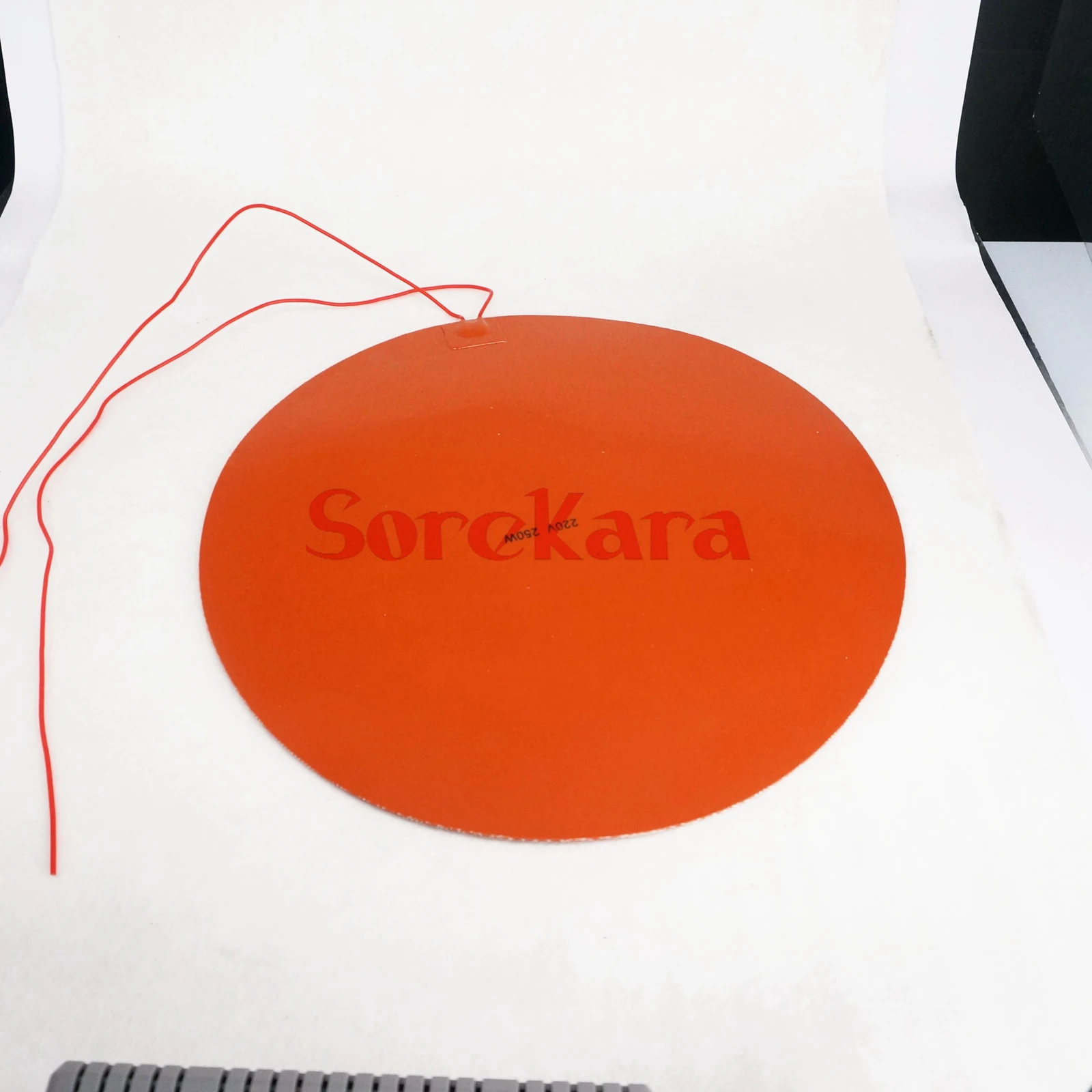220V AC 300mm diameter 250W Round Flexible Waterproof Silicon Heater Pad For Oil Tank