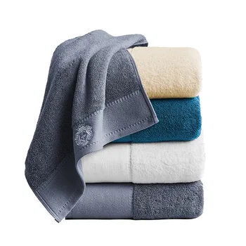 

80*150cm Five Star Hotel White Bath Towels for Adults 100% Cotton Crown Embroidered Beach Towel Super Absorbent Lage Towels
