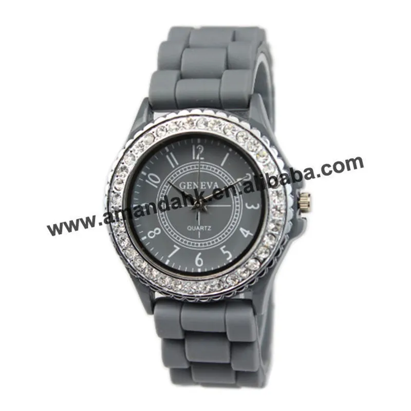 

100pcs/lot wholsale Fashion Geneva Crystal Watches Jelly Gel Silicon Girl Women Quartz Wrist Watch Candy Colors Dress Watches