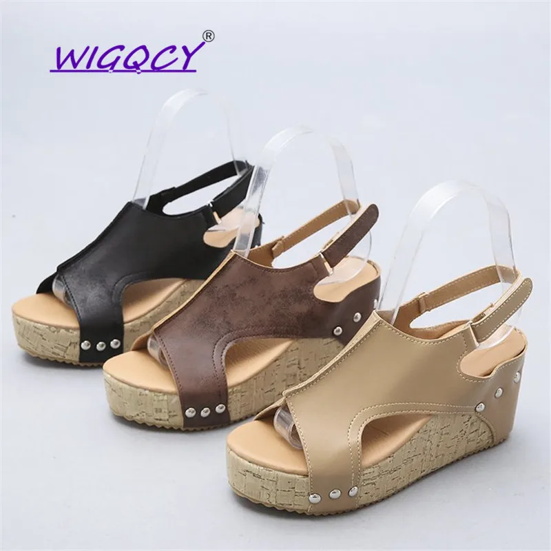 

Leather Wedges High heels Sandals Women 2019 Summer Shoes Women Platform Gladiator Hook loop Buckle Strap Rivet ladies shoes