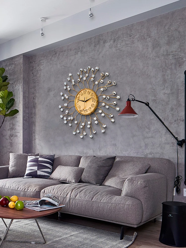 Луи моды настенные часы скандинавские креативные немой гостиной личность искусство Созвездие современный простой железный