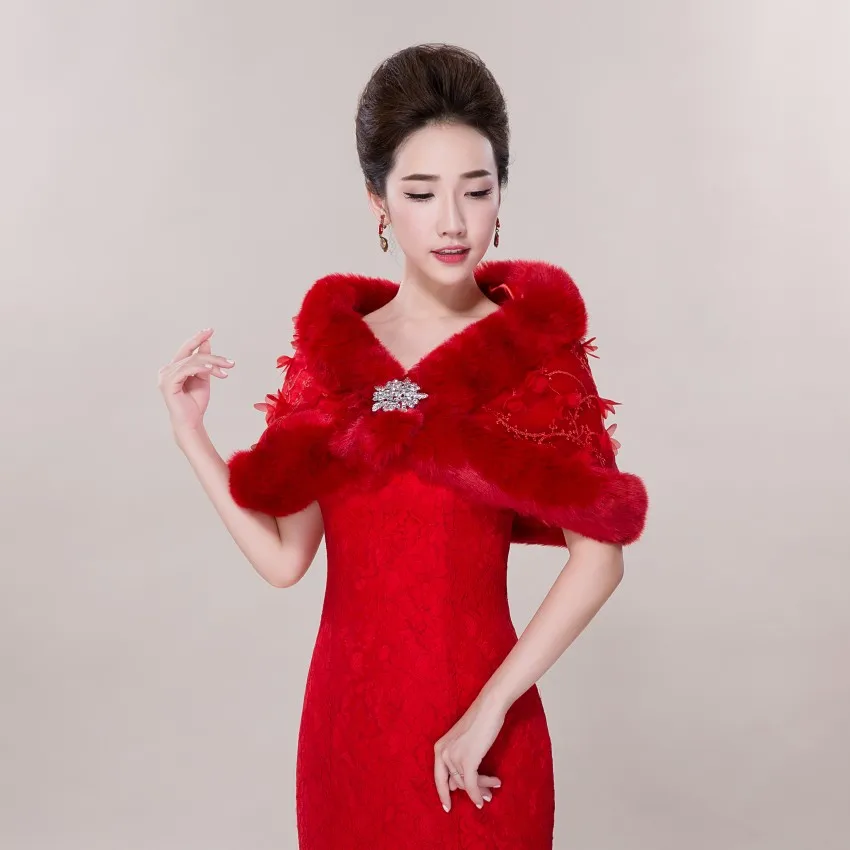 

Free Shipping Winter Red Crystal Women Wedding Shawl Warm Bride Jacket Winter Wedding Coat Fur Coats Wedding