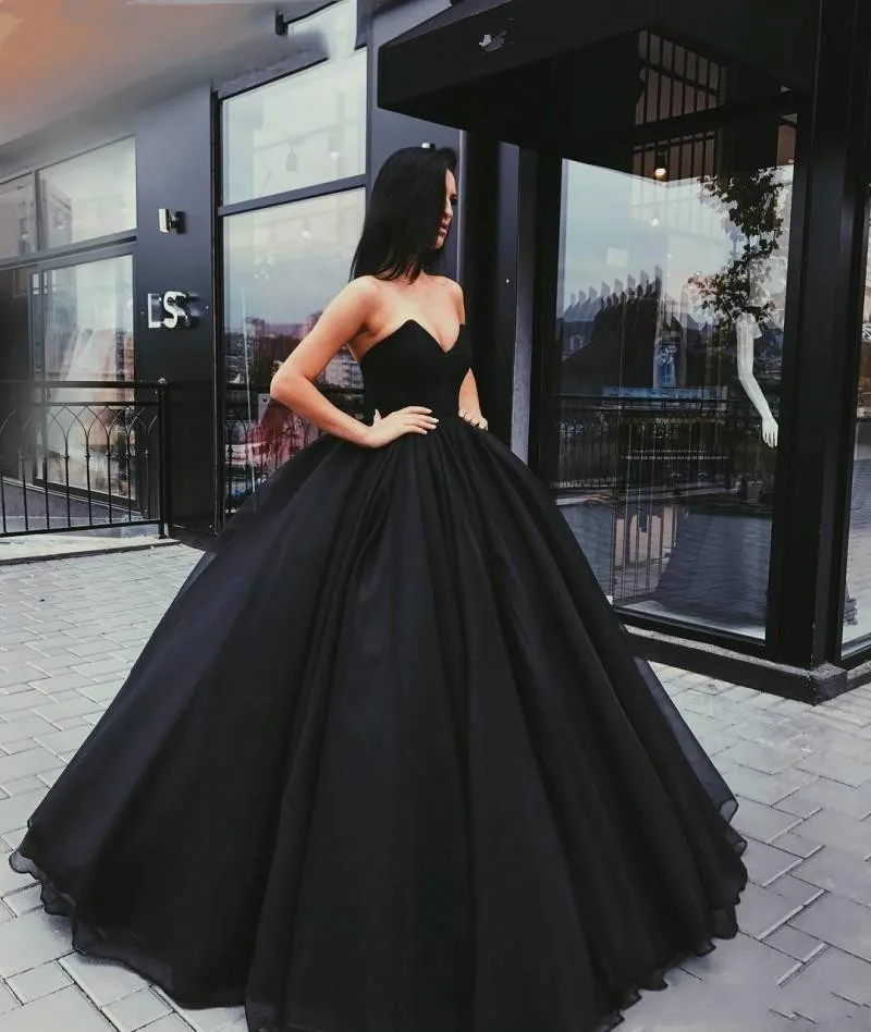 Vintage-2019-Gothic-Black-Wedding-Dresses-New-Ball-Gown-Sweetheart-Simple-Bridal-Dress-Country-Vestido-De_副本