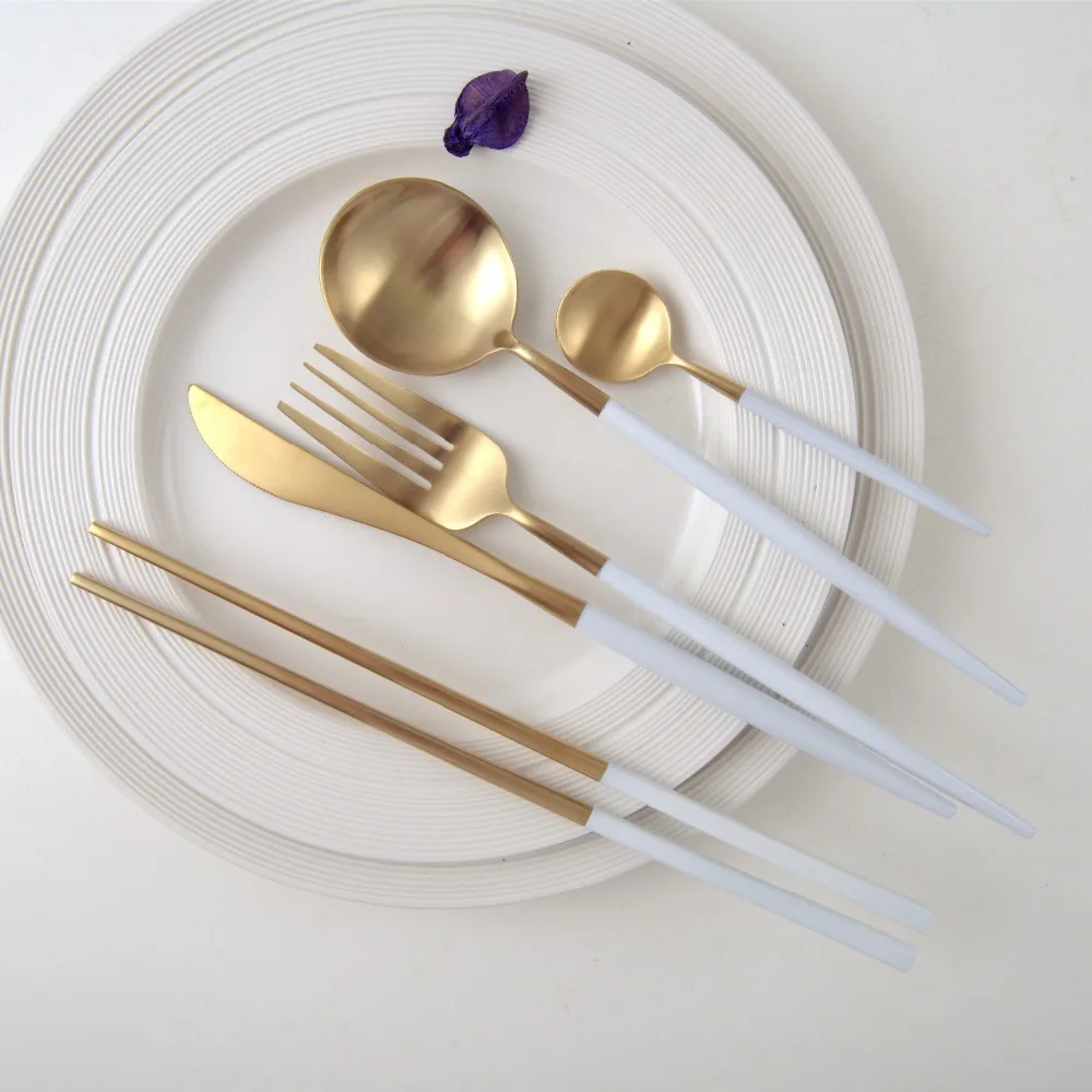 European White Gold Tableware Flatwares Cutlery 304 Stianless Steel Dinner Knife Fork S poon Western Food Dinnerware Sets 4PCS European White Gold Tableware Flatwares Cutlery 304 Stianless Steel Dinner Knife Fork S poon Western Food Dinnerware Sets 4PCS