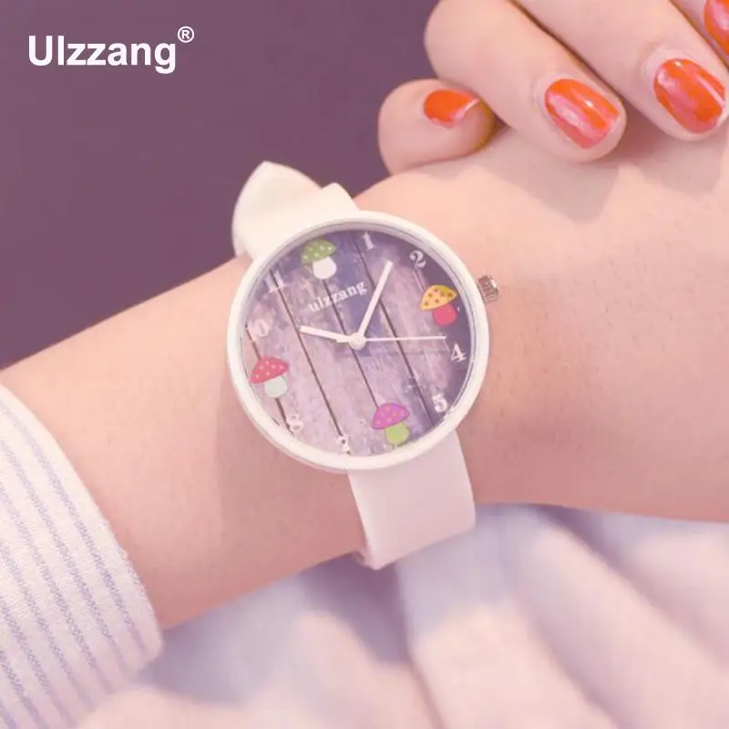 

Fashion Lovely Unique Women Wristwatch Mushroom Pattern Candy Colors Girls Sweet Leisure Quartz Watch Students Clock Kids Hours