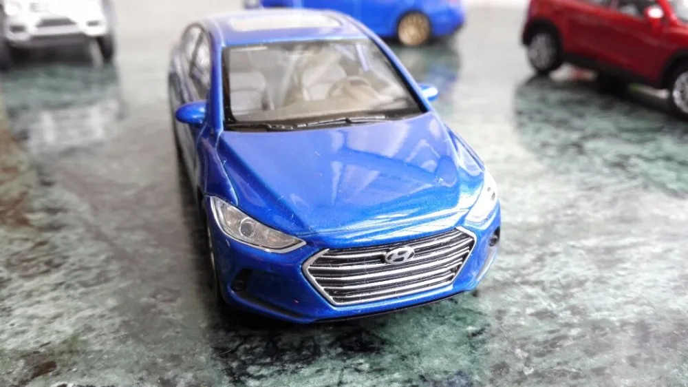 1 шт. 1:36 11,5 см изящный WELLY HYUNDAI Elantra автомобиль вытянуть назад сплава Модель Коллекция украшения мальчик игрушка подарок