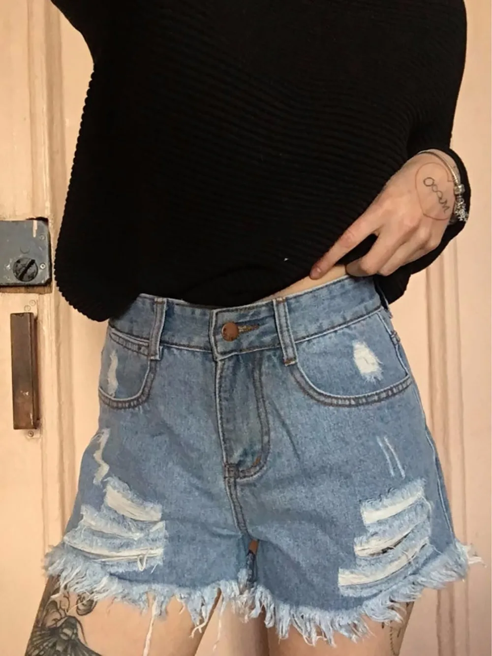 04