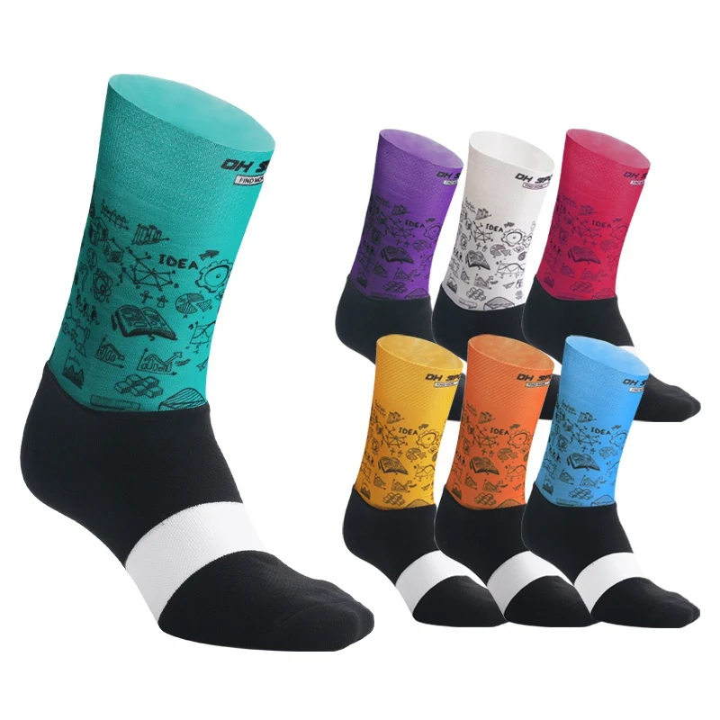 

Sports Socks Basketball Riding Sweat-absorbent Printing Non-slip Running Football Hiking Anti-skid Sports Socks Men And Women