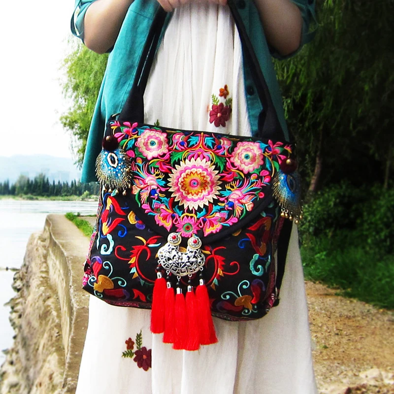 Brand canvas embroidered Women handbags Vintage handmade feather tassel bag National style shoulder messenger bags