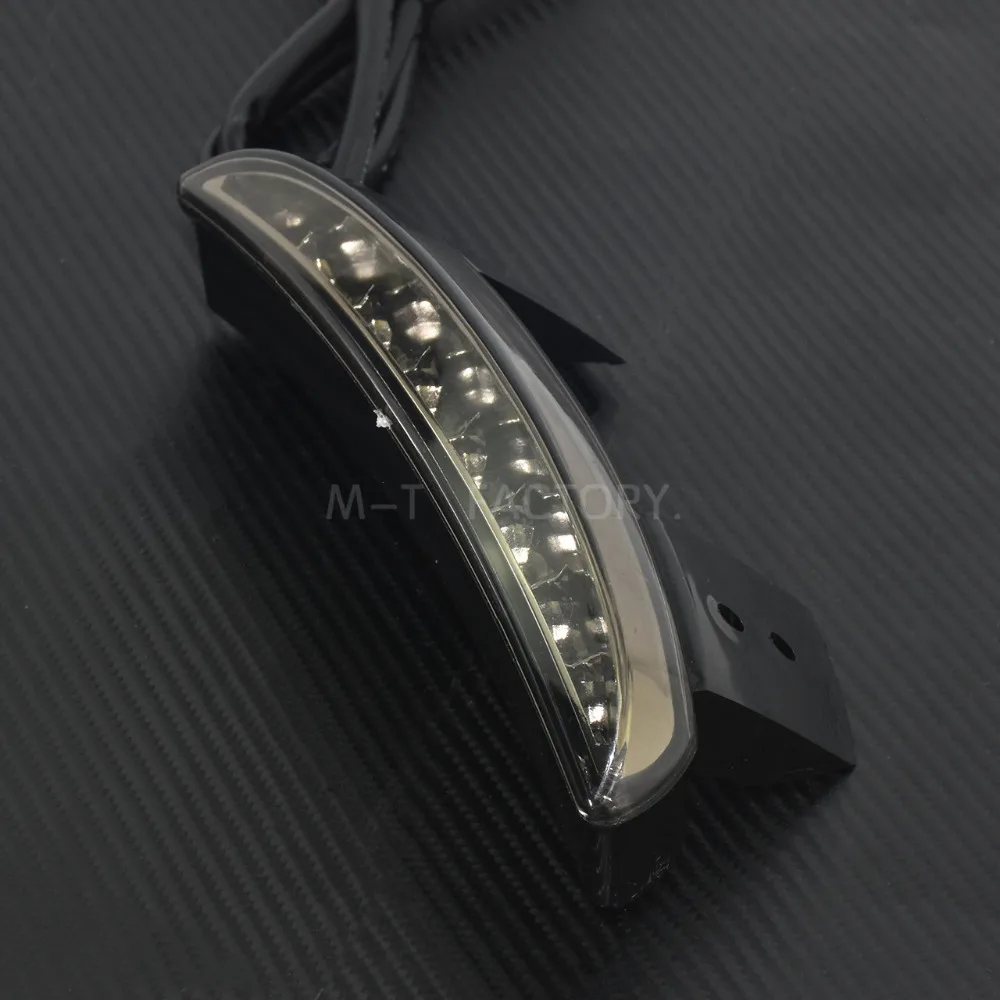 Tail Light LA001302d4