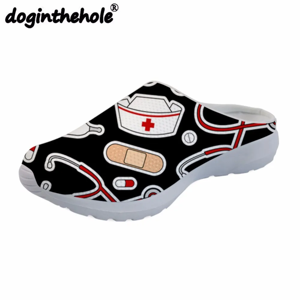 

doginthehole Happy Doctor Nurse Pattern Women Sport Sandals Shoes 2018 Outdoor Sport Slipper Sea Comfortable Mesh Flats Sneakers