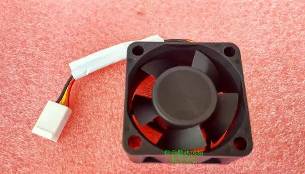 

40*40*20 KDE2404PKVX DC24V 2.1W 4CM 3 wire intelligent temperature control frequency converter cooling fan