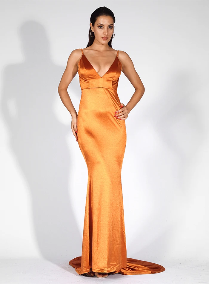 Love& Lemonade оранжевое длинное платье с глубоким v-образным вырезом и открытой спиной LM81222