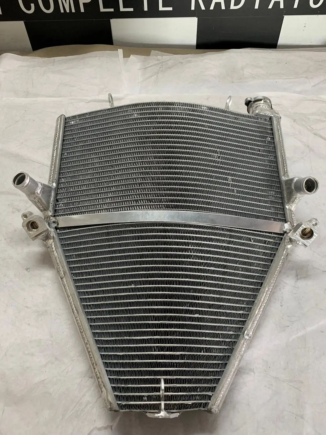 

EXTENDED RADIATOR FOR YZF-R1 2015 2016 2017 2018