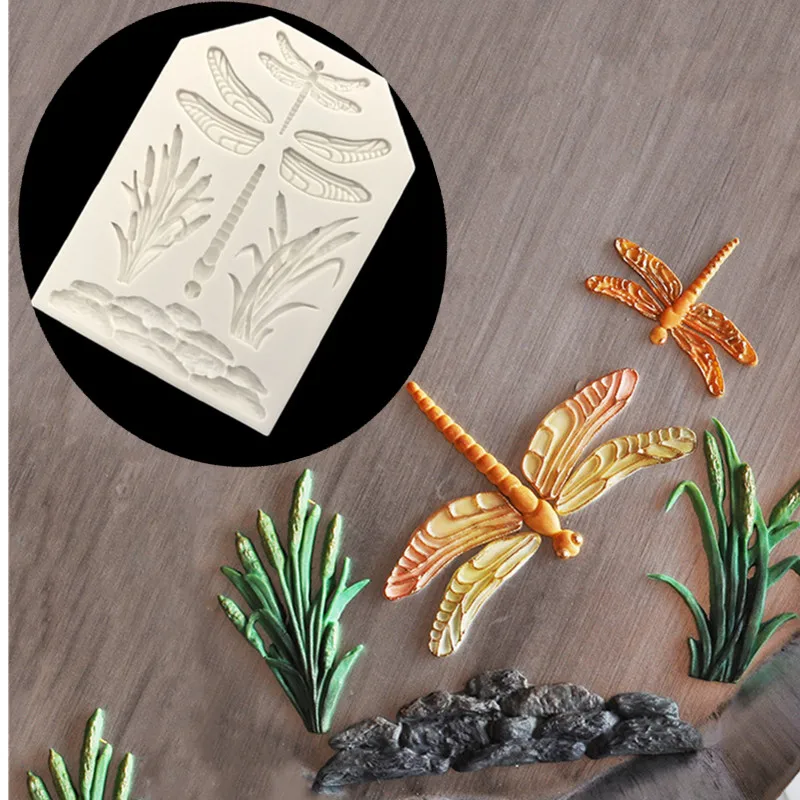 

Small grasshopper silicone mold DIY fondant mousse cake decoration mold soft candy dry Pez baking equipment