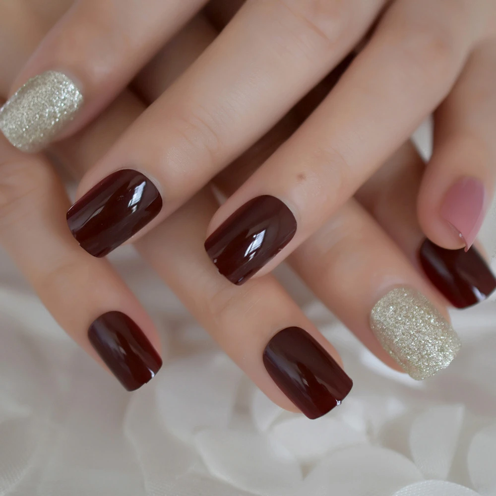 Short Dark Red Fake Nails Squoval Champagne Glitter Gel Redbrown False  Press on Nails for Girl Full Wear Finger Nail Art Tips|False Nails| -  AliExpress