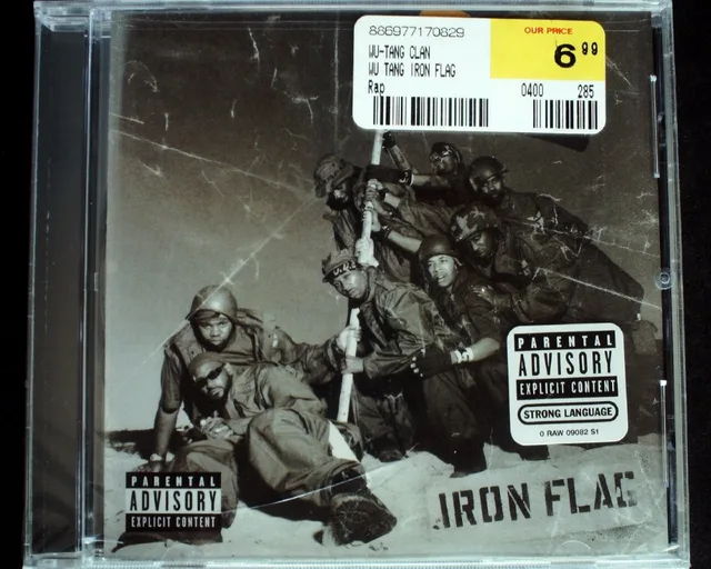 Wu-Tang-Clan-Iron-Flag-USA-Original-CD-SEALED-Jewel-case-damaged-Explicit.jpg_640x640.jpg