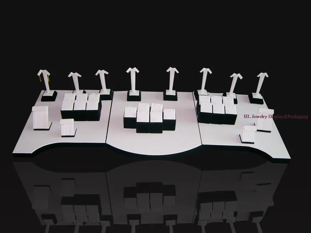 

Black With White Leather Jewelry Display Shelf Set Showcase For Earring Chain Pendant Necklace Jewellery Stand Holder Rack