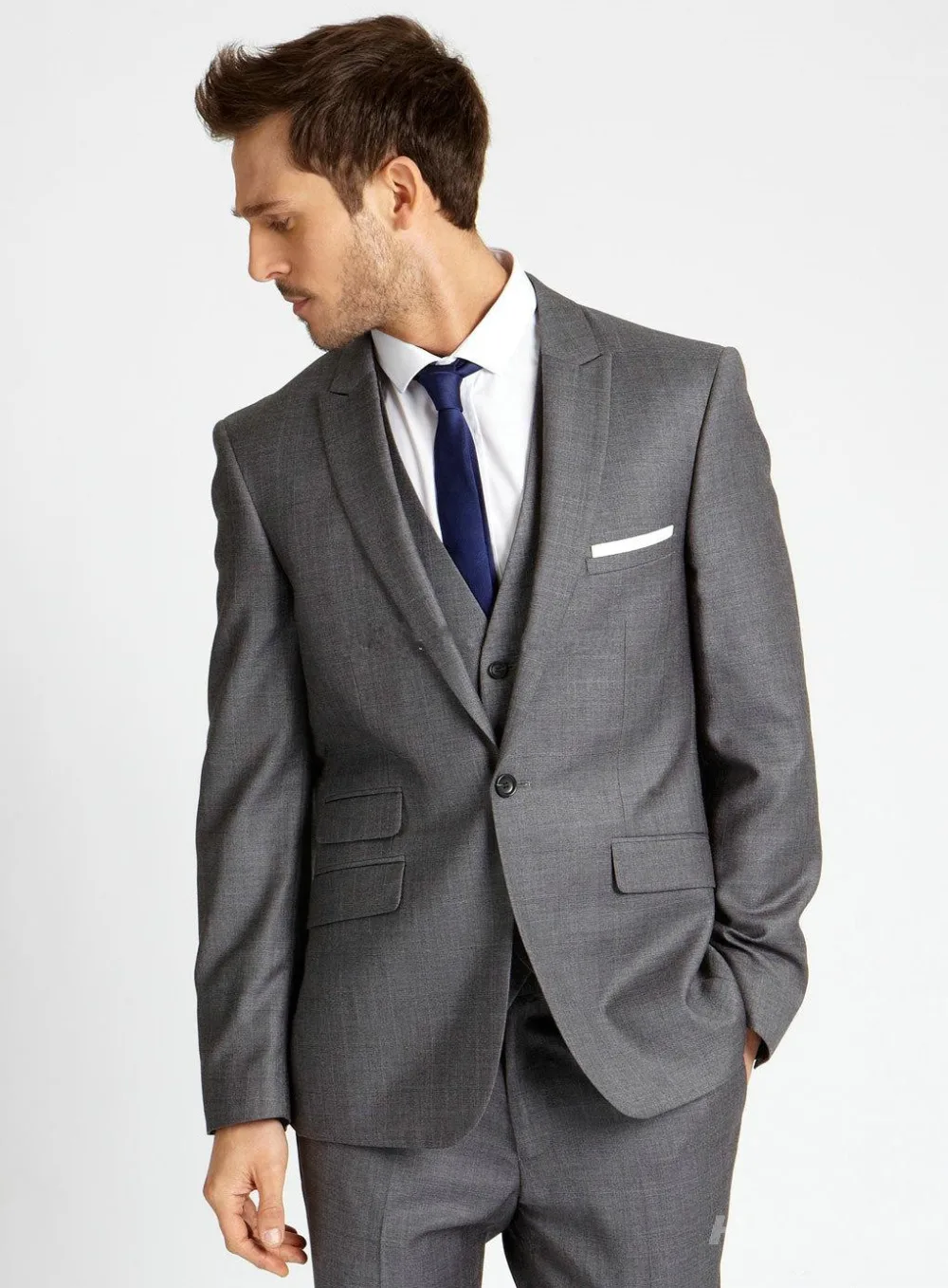 

Custom Made New One Button Groom Tuxedos Grey Best man Peak Lapel Groomsman Men Wedding Suit Bridegroom (Jacket+Pants+Tie+Vest)