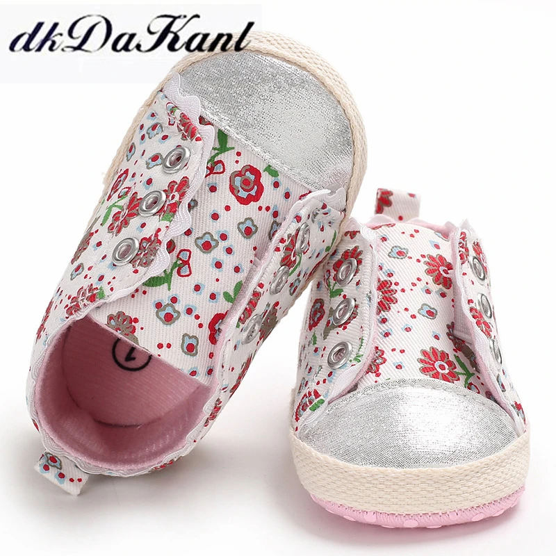 dkDaKanl Baby Girl Shoes Princess Shoes With Soft Sole Floral Infant