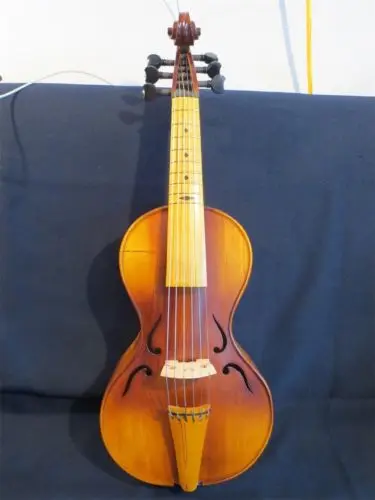 

Baroque style SONG Maestro 6 strings13 3/4" viola da gamba #12702